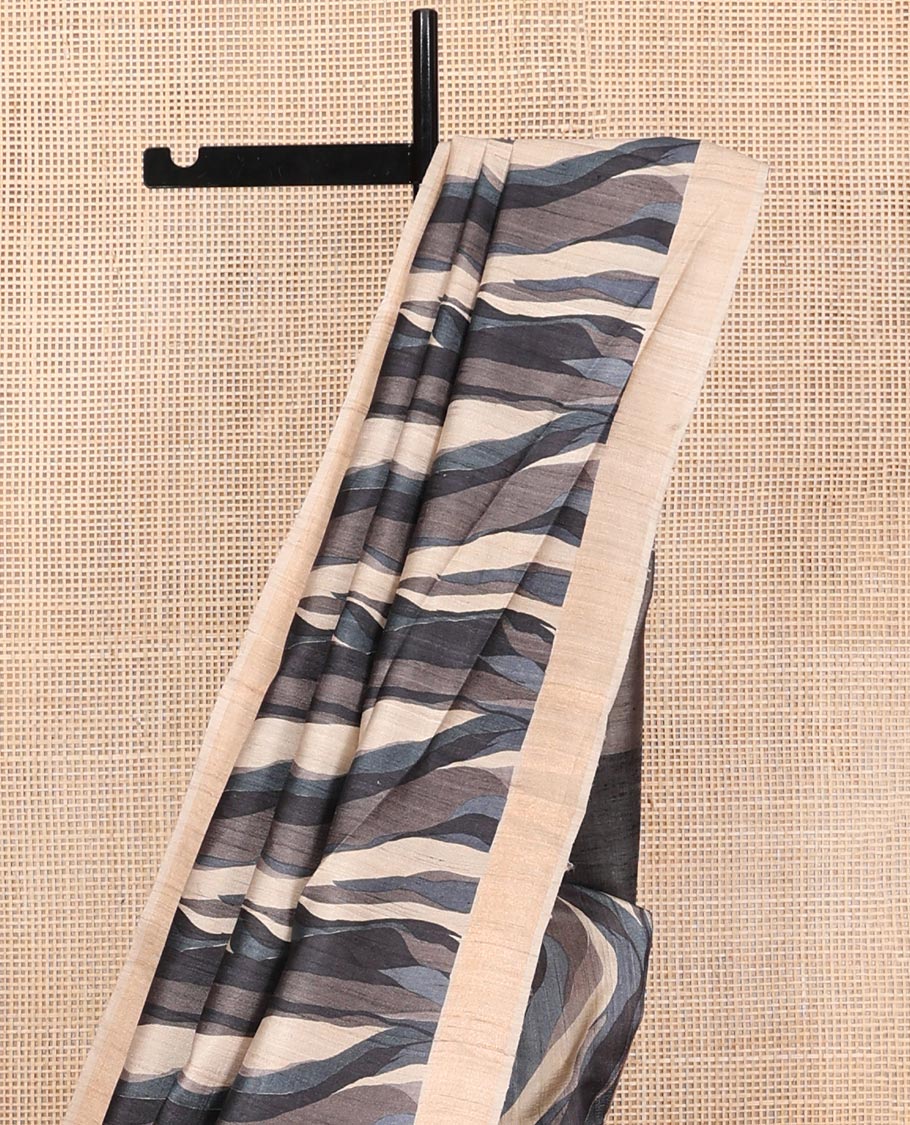 Multi-Color Tussar Silk Saree, Uniquely Detailed with Abstract Print, Complemented by Contrast Border, Plain Pallu, and a Contrast Blouse