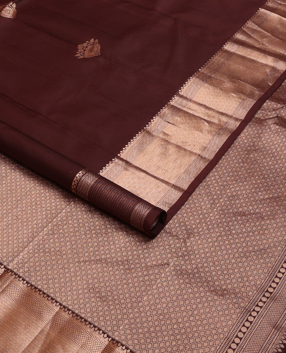 Dark brown zari buttas silksaree, zari border of muthu, mayil kann & kathir designs  & jaal pallu