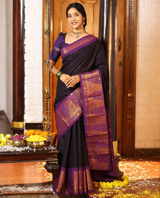Black Plain Sungudi Cotton Saree