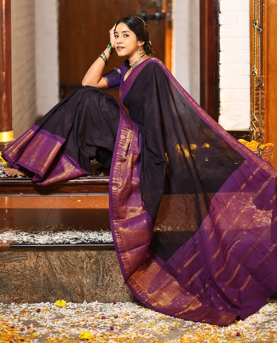 Black Plain Sungudi Cotton Saree