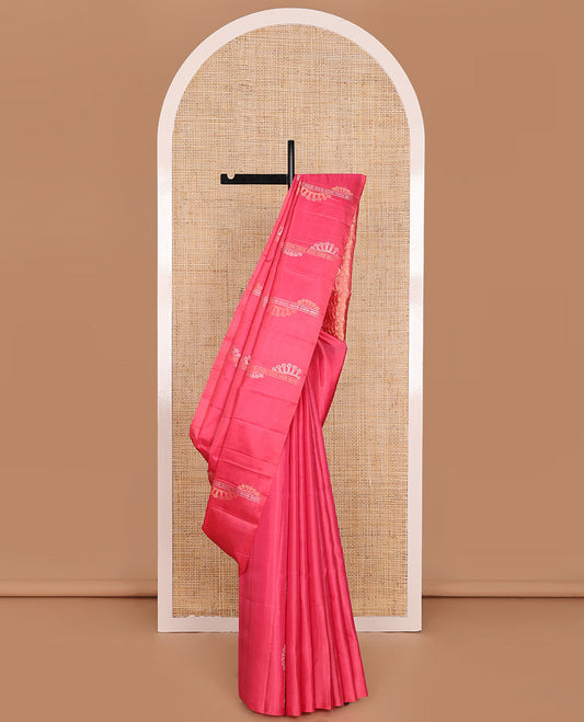 Borderless Pink Mayuri Soft Silk Saree Beautifully Bedecked with Geometric Patterns Woven Across Its Body, Highlighted by a Grandly Woven Pallu of Floral Designs, and Paired with a Matching Blouse