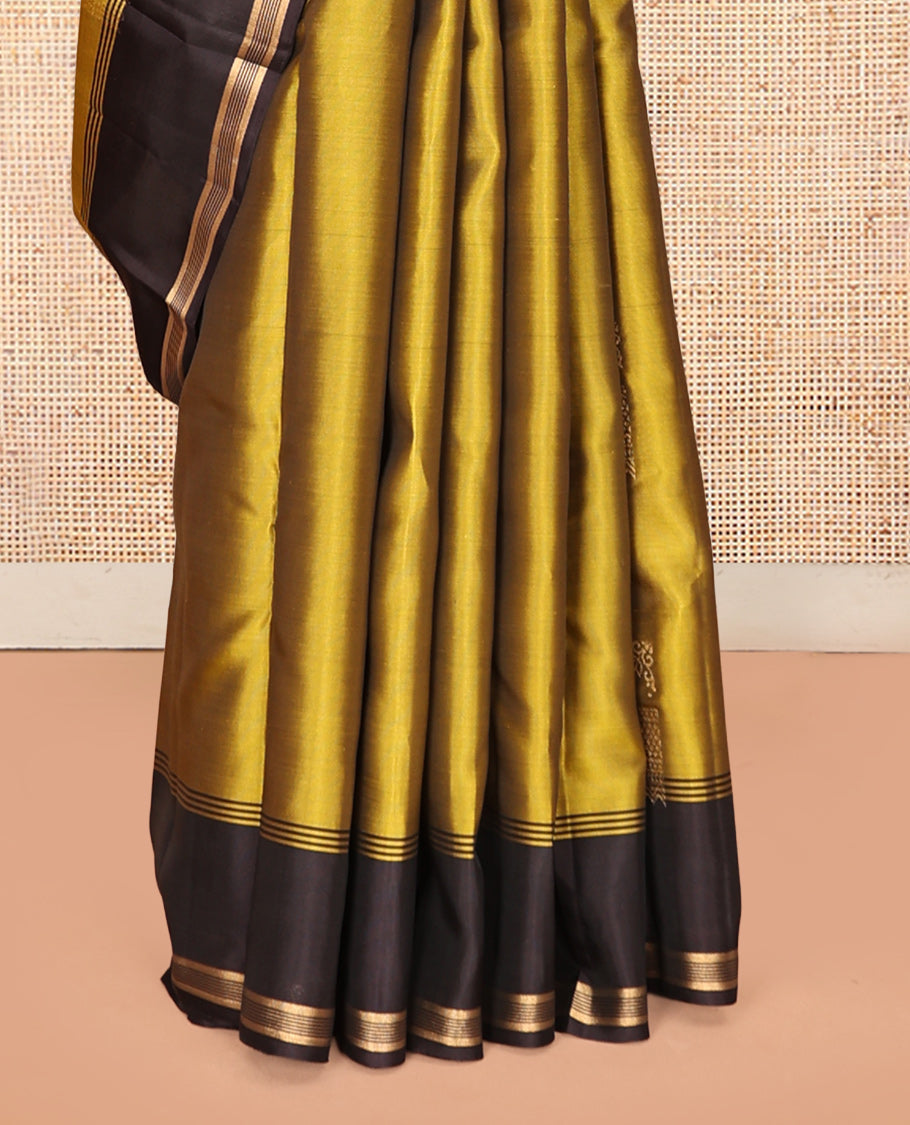 Green Chevron Stripes Mayuri Lite Silk Mix Saree