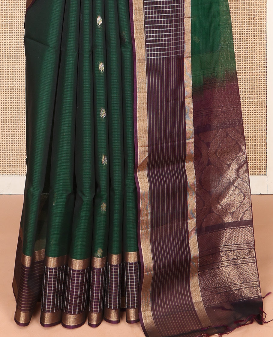 Green Silk Cotton Saree, Enriched with Zari Buttas, Complemented by a Contrast Checked Border, Intricately Designed Pallu, and a Contrast Blouse
