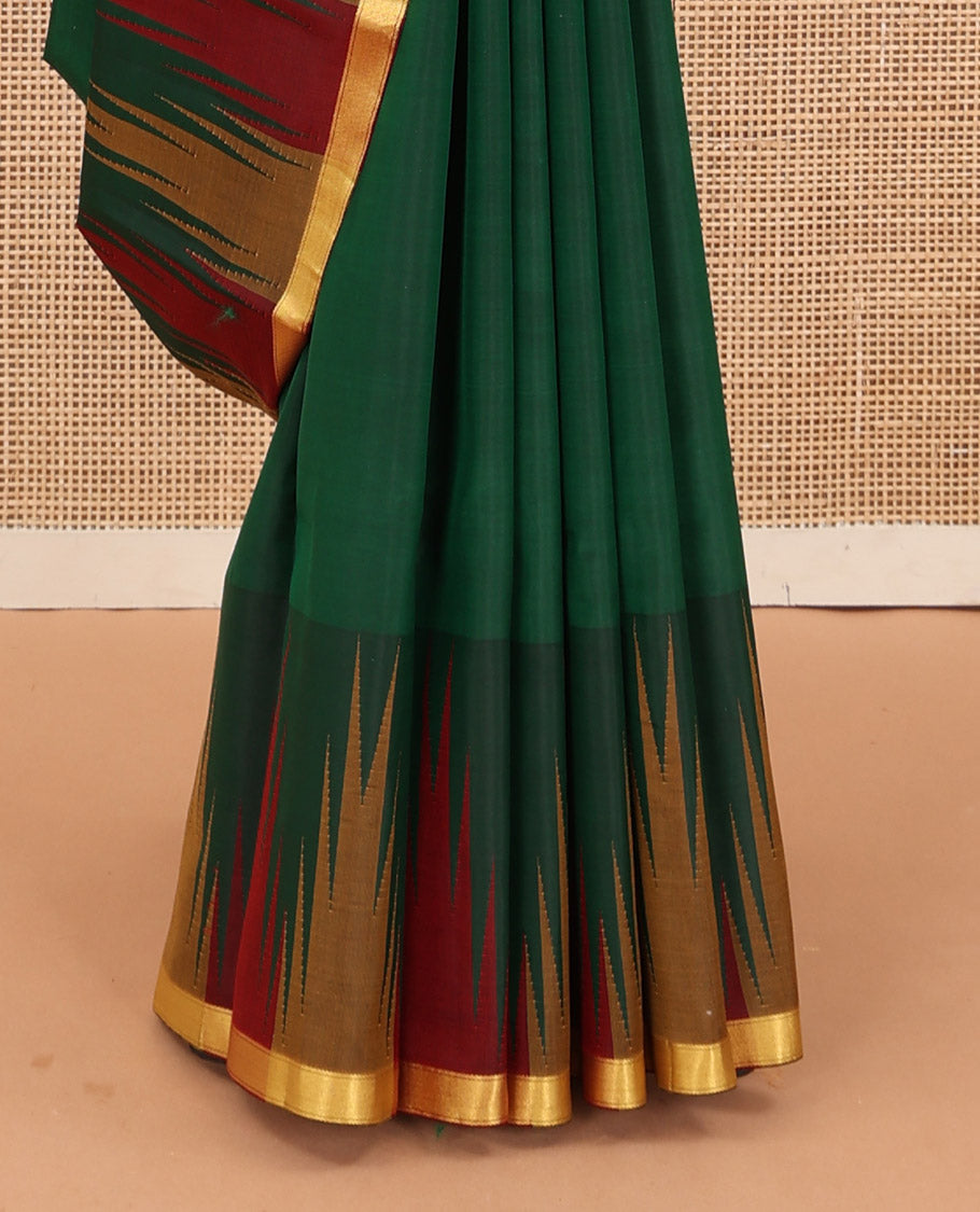 Green plain Bangalore silk saree, contrast temple zari piping border, and temple design pallu