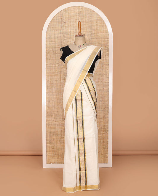 Cream plain Kerala mundu set, zari & thread border