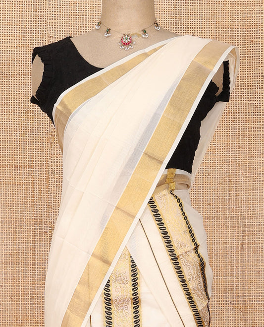 Cream plain Kerala mundu set, zari & thread border