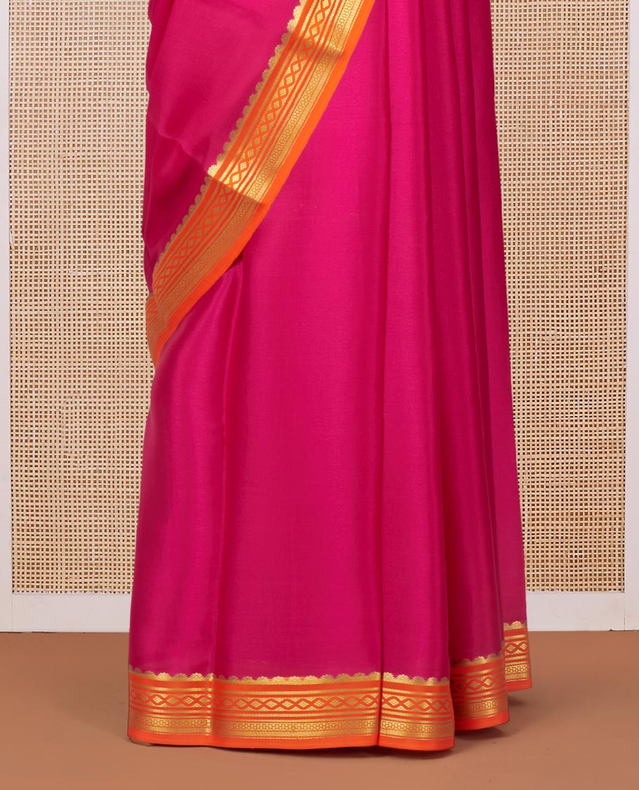 Rani Pink Plain Mysore Silk Saree, Complemented by a Contrast Traditional Zari Design Border, Zari Striped Pallu, and Paired with a Contrast Blouse