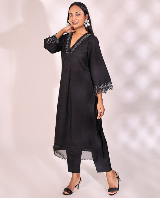 Inky black thread work V-neck scallop floral embroidered 3/4th sleeve straight-cut below-knee readymade cotton salwar suit with pants