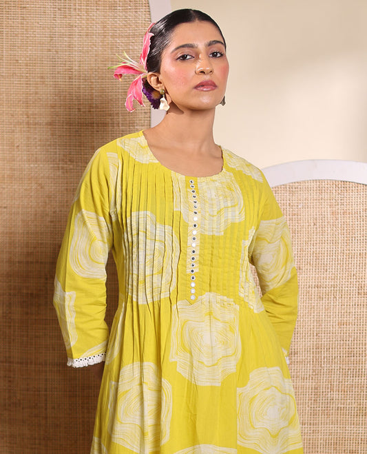 Yellow floral design round neck, 3/4 th sleeve, below knee kurti