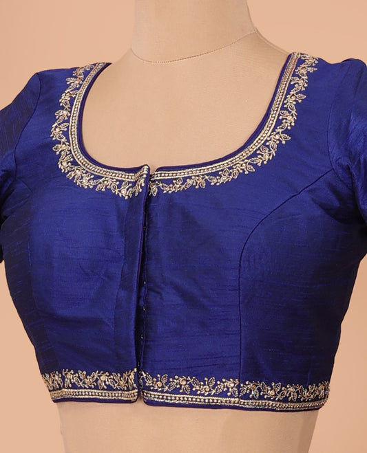 Navy blue embroidered front-back round neck elbow sleeve blouse