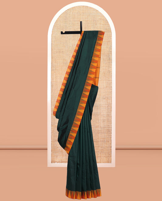 Green Plain Bangalore Silk Saree, Complemented by a Contrast Temple Border, Striped Pallu, and Contrast Blouse