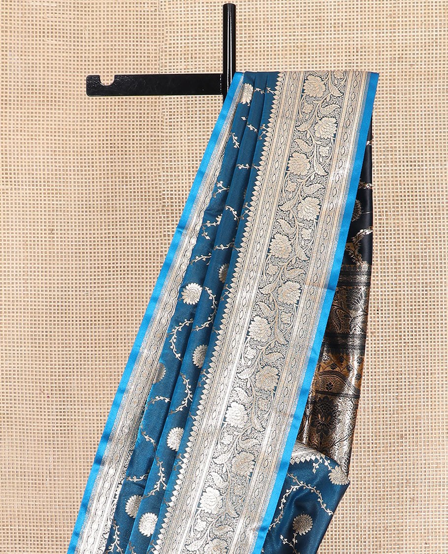 Blue floral jaal jacquard banarasi silk saree, floral creeper design border, and intricate ogee patterned pallu
