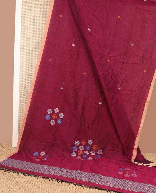 Wine meena thread buttas Kadhi cotton saree, contrast piping border & pallu of 4-petal floral motifs & stripes