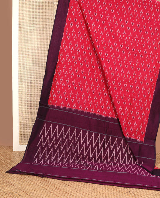 Pink diamond buttas ikkat cotton saree, contrast plain border & pallu of chevron design
