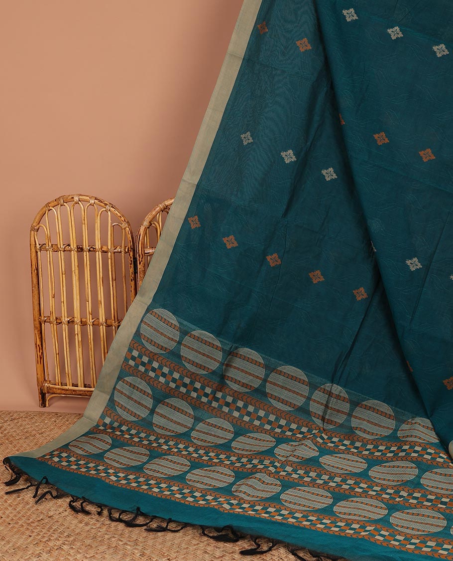 Green buttas Coimbatore cotton saree, plain border & geometric motifs pallu