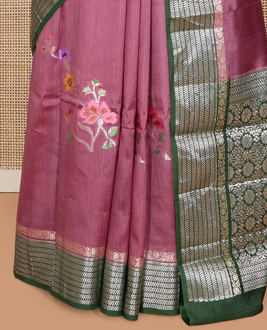 Pink Raw mango Silk Saree, Gracefully Embellished with Floral Embroidery Buttas, a Contrast Chevron Striped Border, Intricate Pallu, and a Contrast Blouse