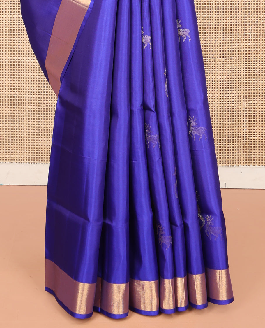Blue Mayuri Lite Silk Mix Saree, Adorned with Maan Buttas, a Bavanji Border, Contrast Geometric Pallu, and a Contrast Blouse