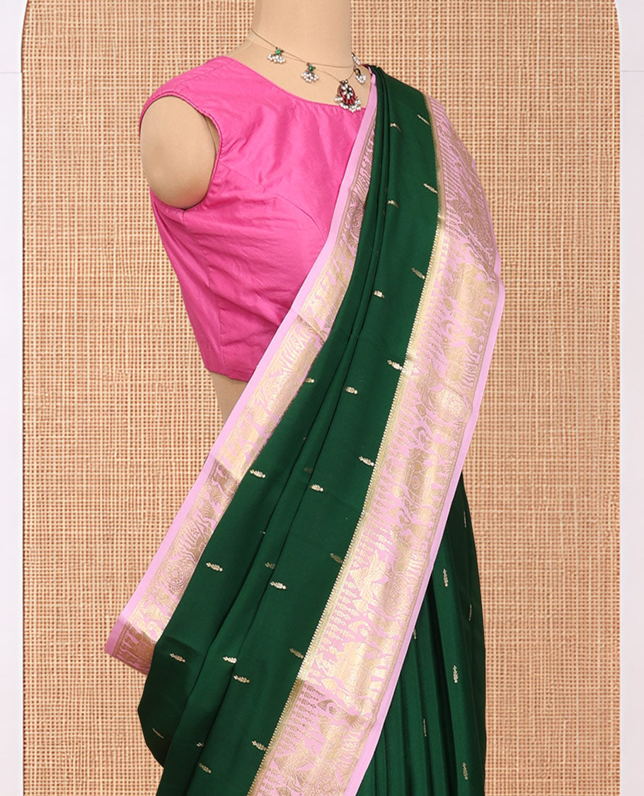 Green Mysore Silk Saree, Gleamed Up with Coin Zari Buttas, Complemented by a Contrast Traditional Zari Wedding Themed Border, a Rich Pallu, and Contrast Blouse
