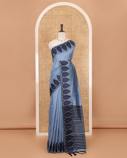 Grey plain jute cotton saree , contrast leaf thread butta border & lining seer pallu with tussels