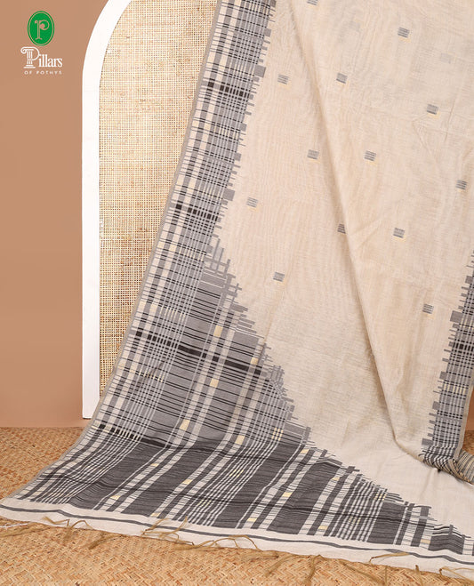 Cream with black zari resam thread butta munga jute cotton saree with thread weaving pallu along with thread weaving blouse