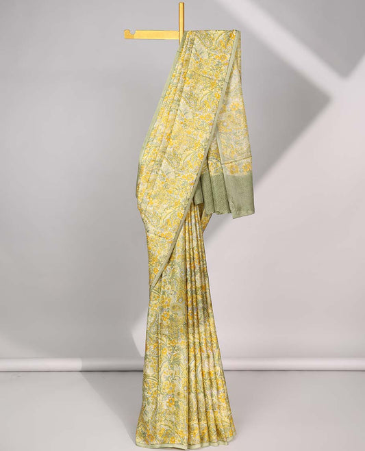 Cream floral vine design with plain border & pallu of argyle design
