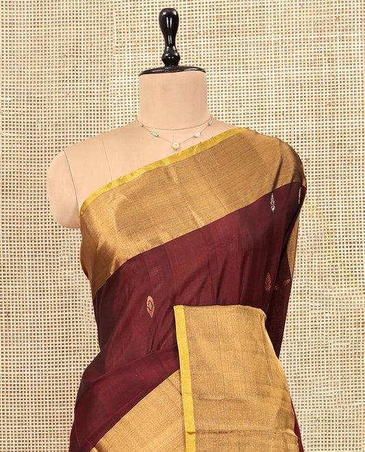 Maroon Uppada Silk Saree, Adorned with Buttas, Contrast Big Zari Border, Buttas Woven Pallu, and a Contrast Blouse
