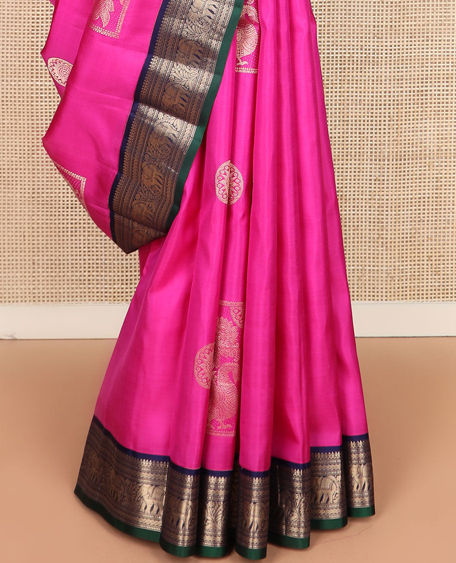 Pink zari buttas silk saree, contrast border of thilakam mokku,muthu,kathir & kodi yaanai design & jaal pallu