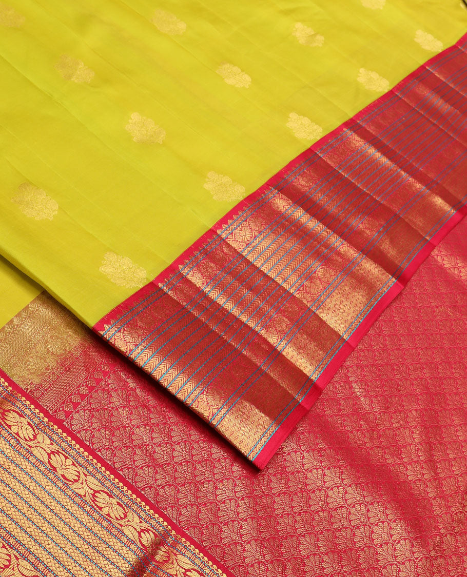 Green zari buttas silk saree, contrast border of rekku,neli,dhavana kodi,kathir & paiyaadi kann & scallop design pallu