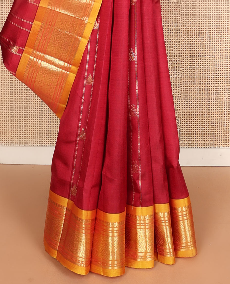 Red rekku buttas kanchipuram silksaree, contrast one-sided border of salngai,muthu,banaras & jaal designs & zari design pallu
