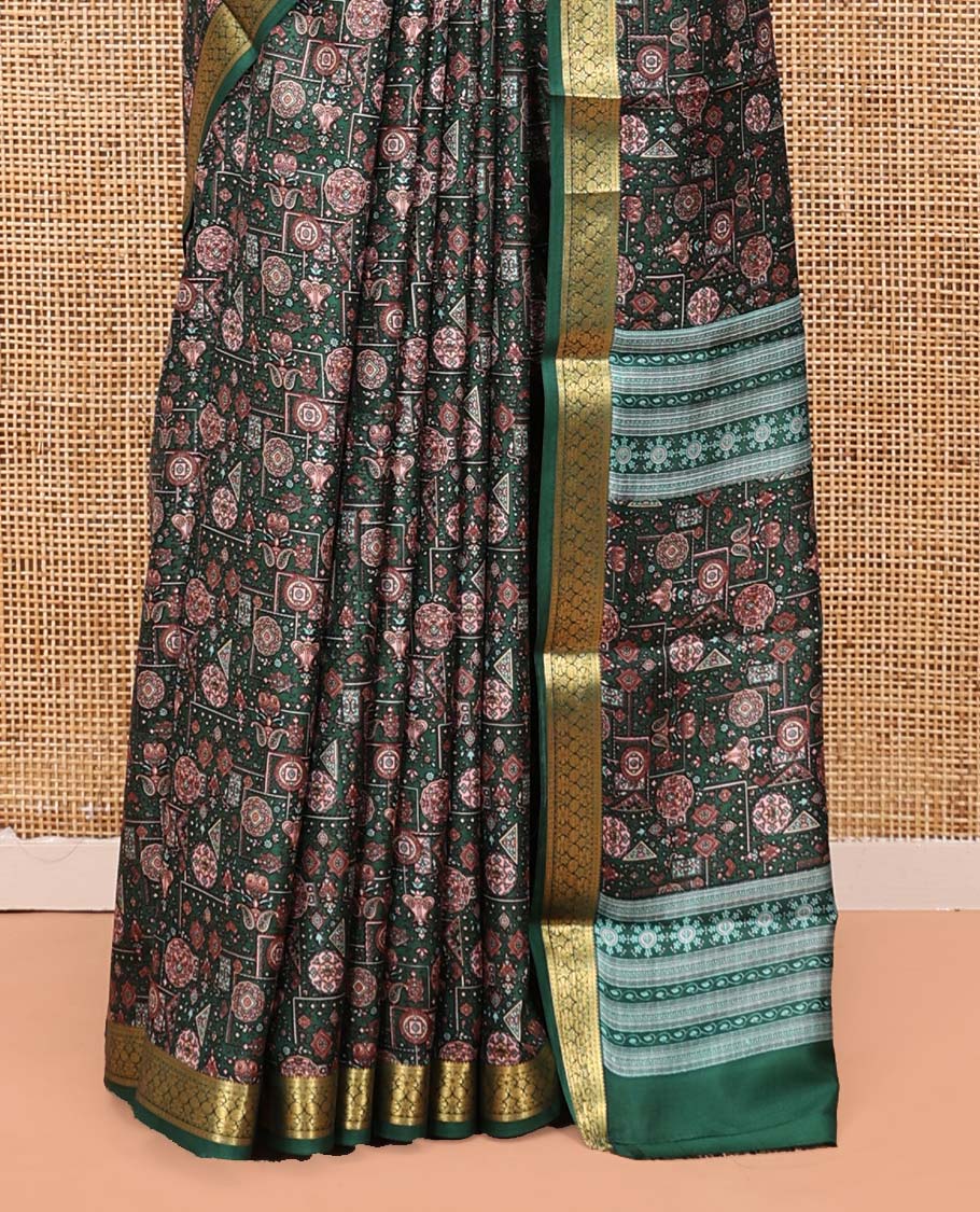 Green Printed Silk Saree, Adorned with Intricate Designs, Highlighted by a Traditional Zari Border, Printed Pallu, and a Matching Blouse