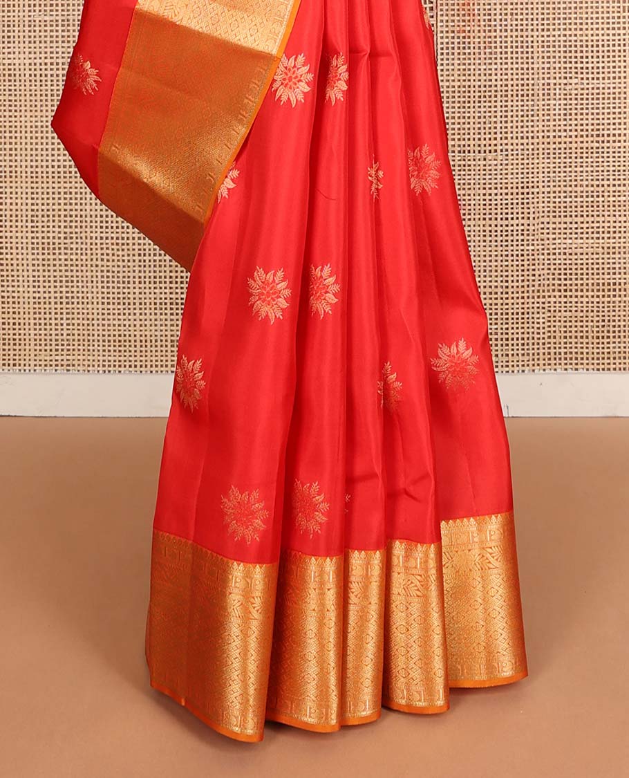 Red flower buttas Vasundhara silk mix saree, contrast border of thilakam mokku,manga,kodi visiry & jaal & manga motif pallu