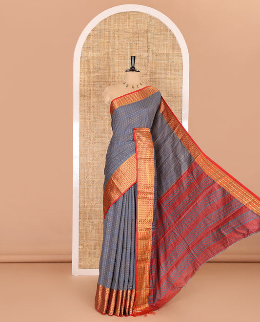 Grey thread butta all over body semi soft silk , contrast traditional border , contrast lining chit pallu