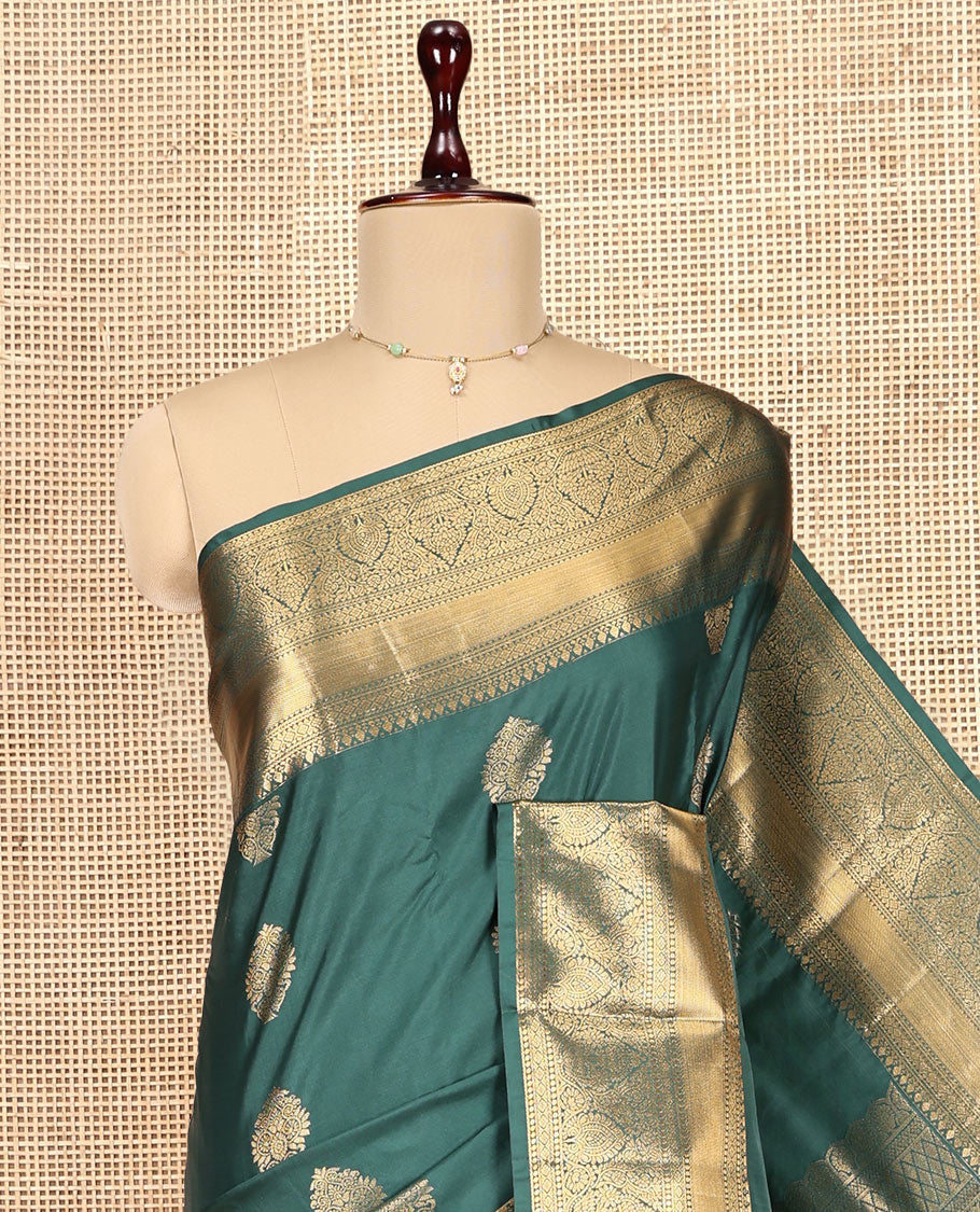 Green Budget Silk Saree, Highlighted by Zari Buttas, Highlighted by a Traditional Zari Border, Grand Pallu, and a Matching Blouse