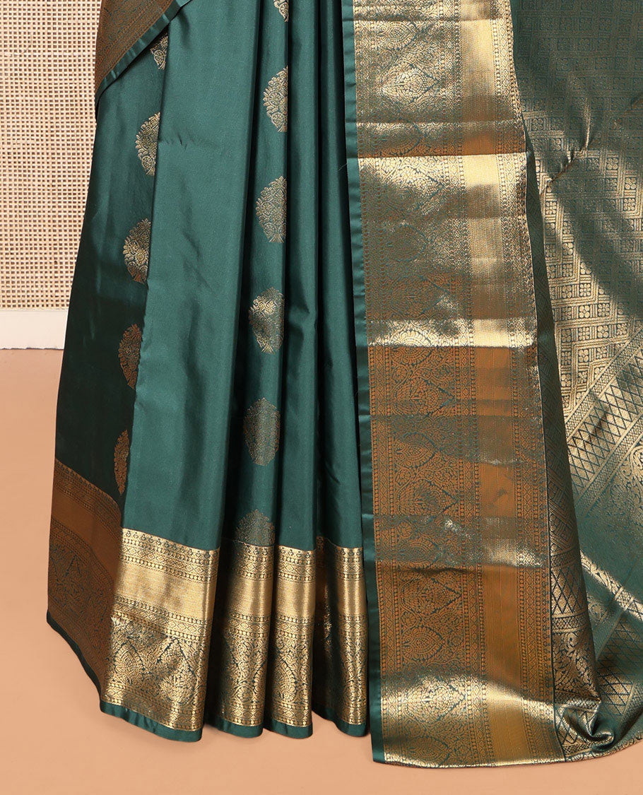 Green Budget Silk Saree, Highlighted by Zari Buttas, Highlighted by a Traditional Zari Border, Grand Pallu, and a Matching Blouse