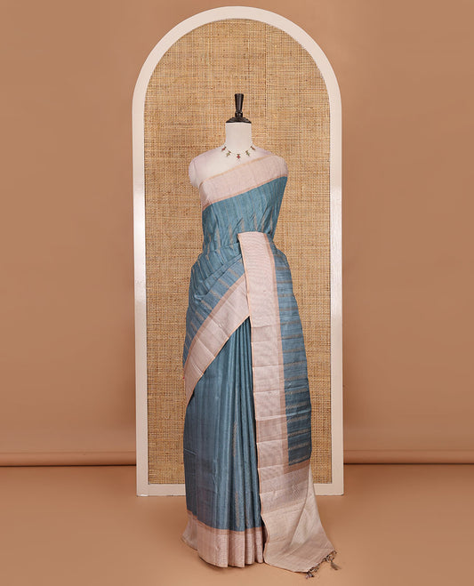 Green floral vines thread embroidered Tussar saree, contrast Thread border, plain pallu, and contrast blouse