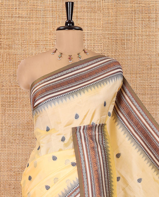 Off-white Litchi Chettinad Saree, Subtly Woven with Thread Leaf Buttas, Contrast Traditional Border, and a Contrast Blouse