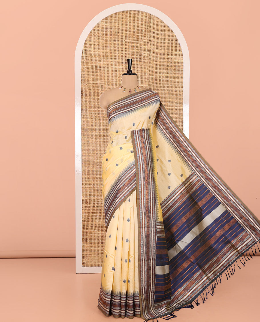 Off-white Litchi Chettinad Saree, Subtly Woven with Thread Leaf Buttas, Contrast Traditional Border, and a Contrast Blouse