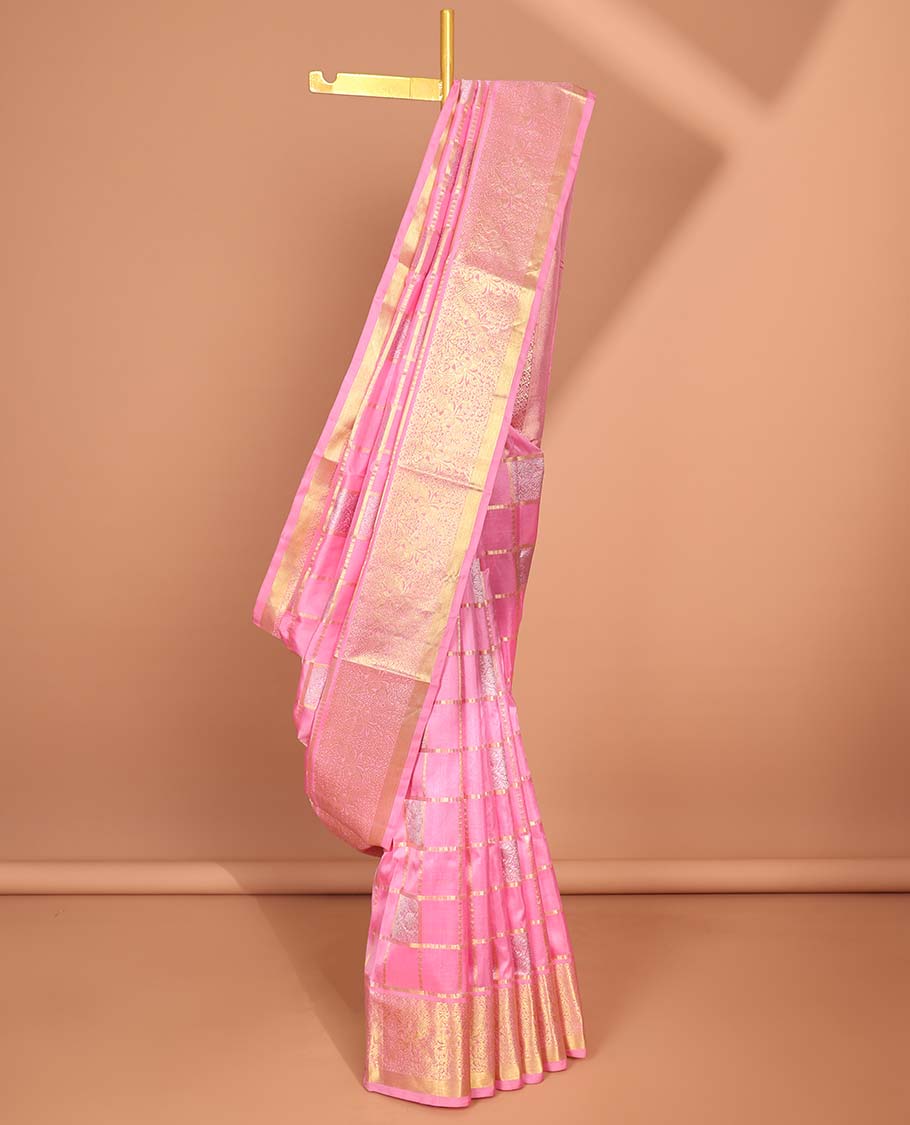 Pink checked design vengatagiri pure silk saree , contrast traditional design border &intricate zari design pallu
