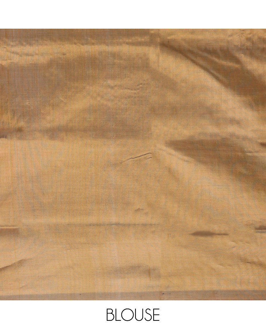 Borderless pink buttas Banana pith saree, contrast pallu of floral buttas