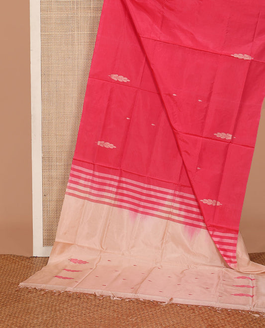 Borderless pink buttas banana pith saree, contrast pallu of stripes and buttas