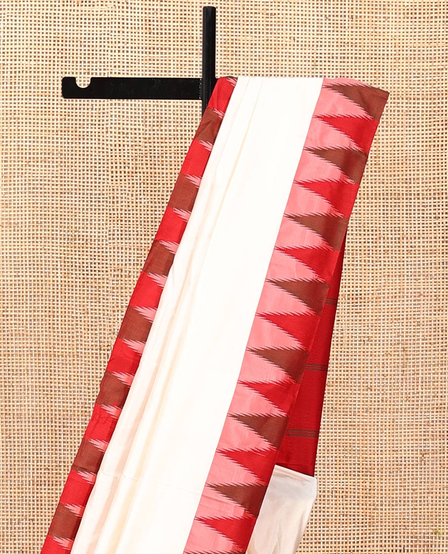 White Plain Bangalore Silk Saree, Complemented by a Contrast Temple Border, Pallu of Stripes, and a Contrast Blouse