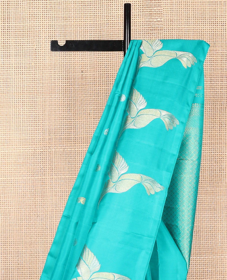 Borderless blue zari buttas Kanchipuram silk saree, self-pallu of thilakam mokku, muthu, kathir & jaal designs