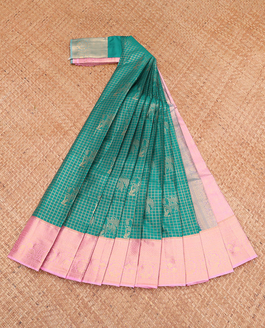 Green Budget Silk Saree, Gleamed Up with Zari Buttas and Checks, Complemented by a Contrast Traditional Zari Border, Grand Pallu, and a Contrast Blouse