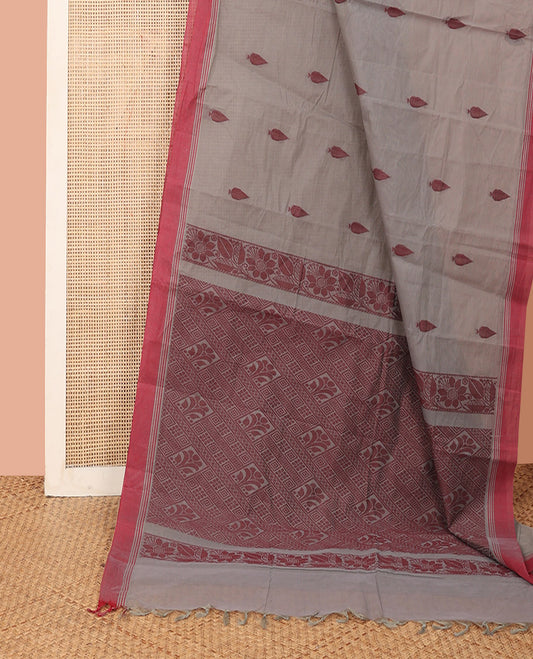 Grey Kanchi Cotton Saree, Detailed with Buttas All Over Its Body, Complemented by Contrast Border, Pallu Adorned with Geometric Design, and Paired with a Matching Blouse