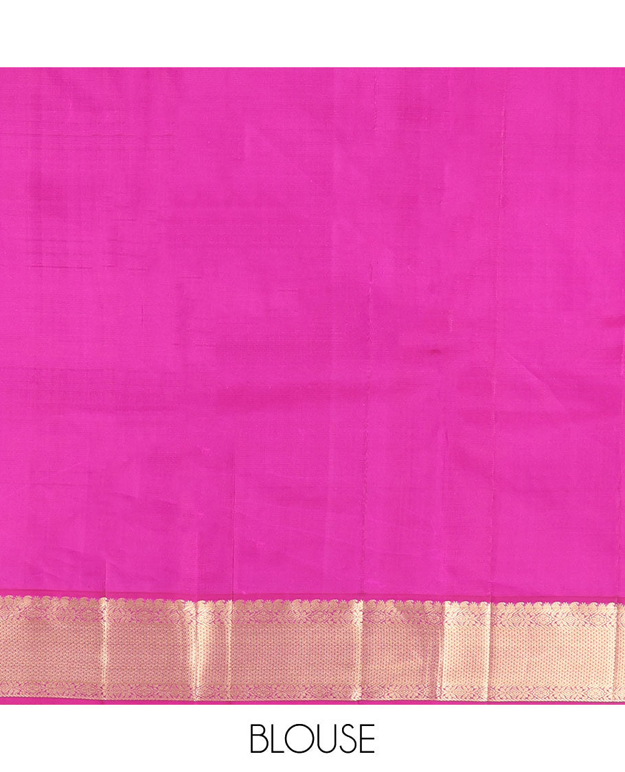 Pink Kanchipuram Silk Saree, Gleamed Up with Zari Checked Design on Its Body, Complemented by a Contrast Border of Manga, Rekku, Cross Kamalam, and Mayil Kann Designs, Grand Jaal Pallu, and Paired with a Contrast Blouse