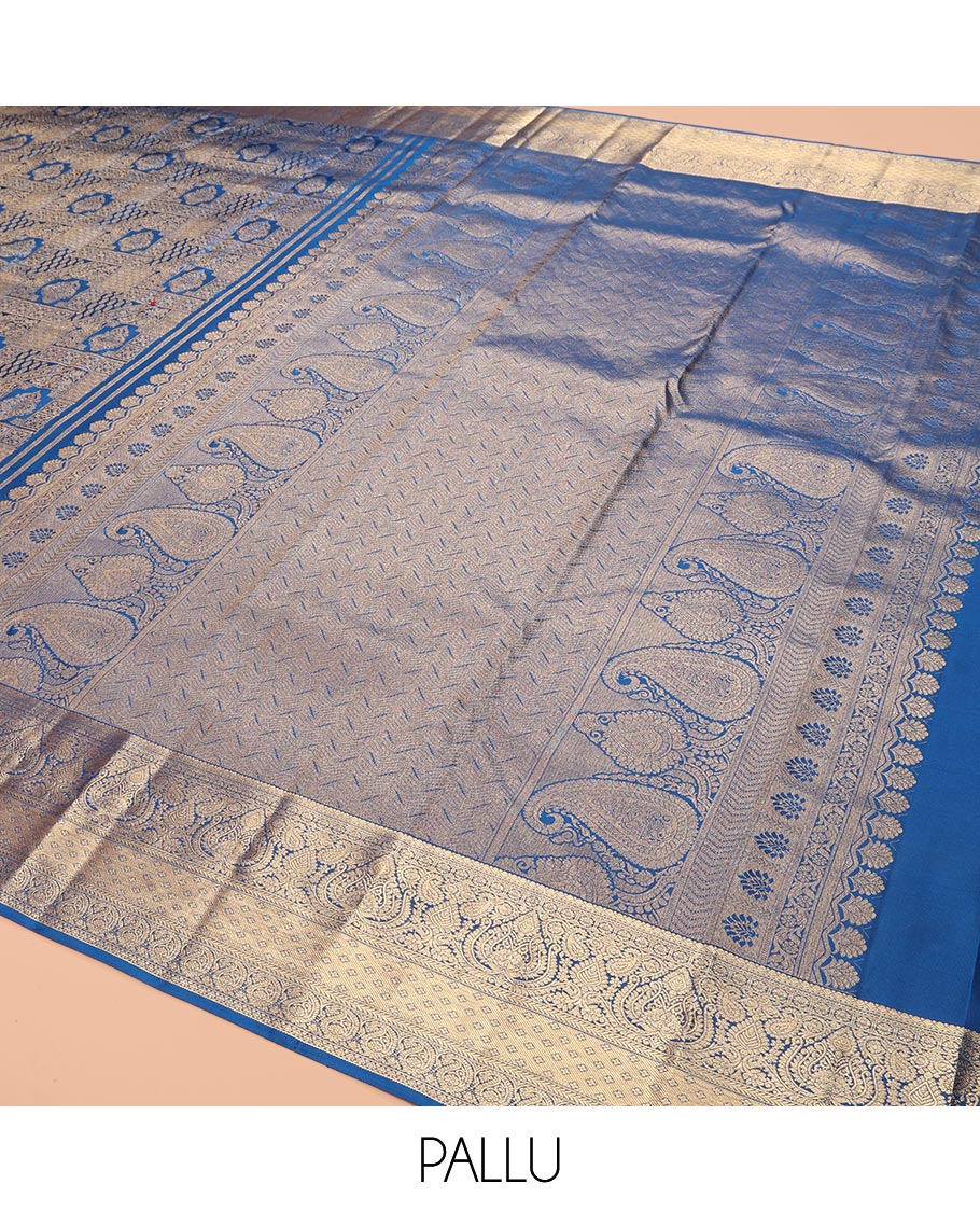 Blue Kanchipuram Wedding Silk Saree, Accentuated with Jacquard Design, a Traditional Zari Design Border, Grand Pallu, and a Matching Blouse