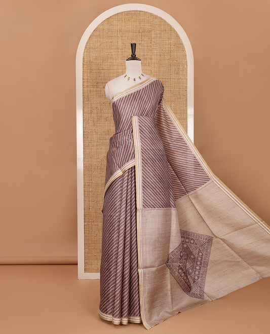 Grey lehariya-style striped semi-tussar saree, contrast resham thread triangle motifs border, diamond printed pallu & contrast printed blouse