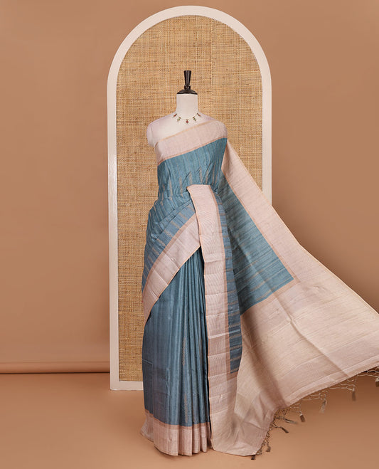 Green floral vines thread embroidered Tussar saree, contrast Thread border, plain pallu, and contrast blouse