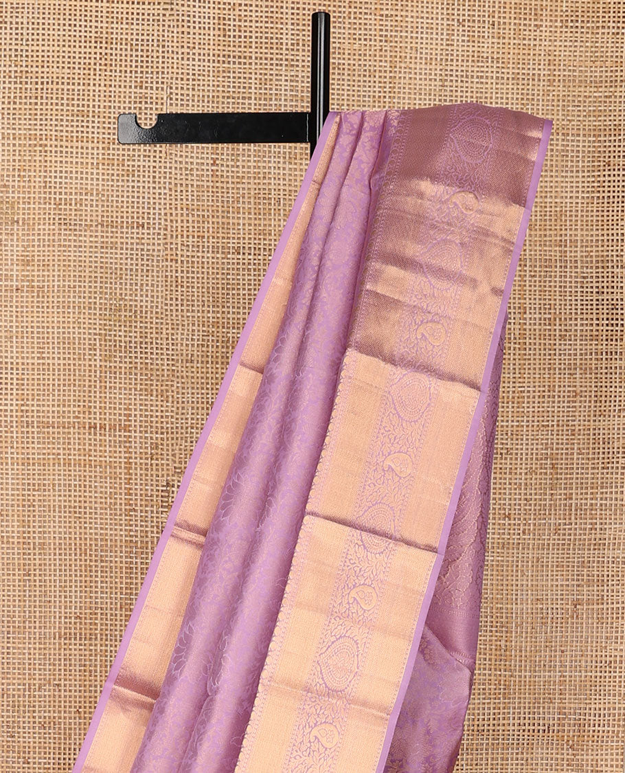 Pink floral jacquard Kanchipuram wedding silk saree, zari border of manga mokku, kodi visiry, and jaal designs, and intricate pallu