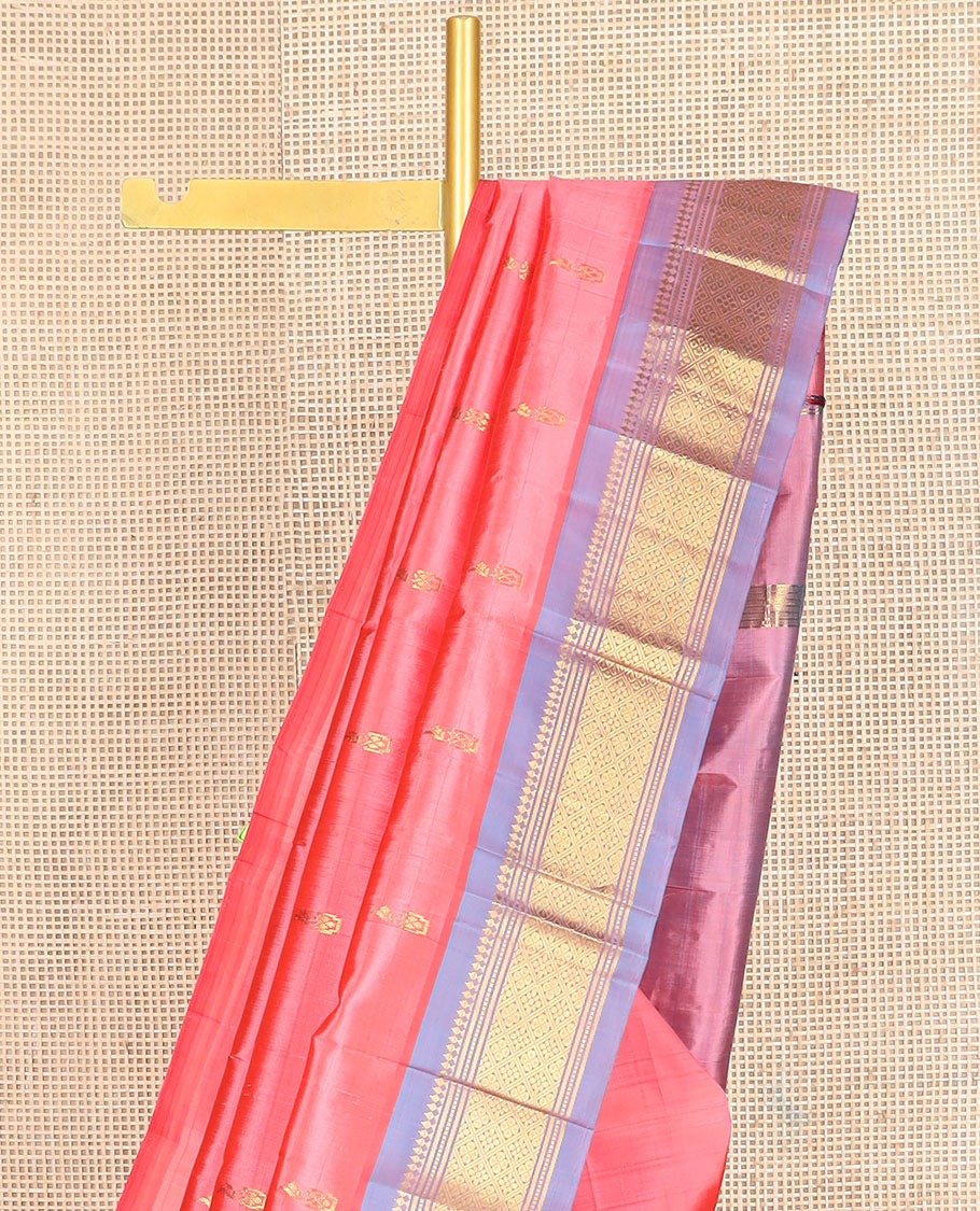 Pink zari buttas Kanchipuram silk saree, contrast one-sided border of paneer sombu,banaras,muthu & jaal & zari design pallu
